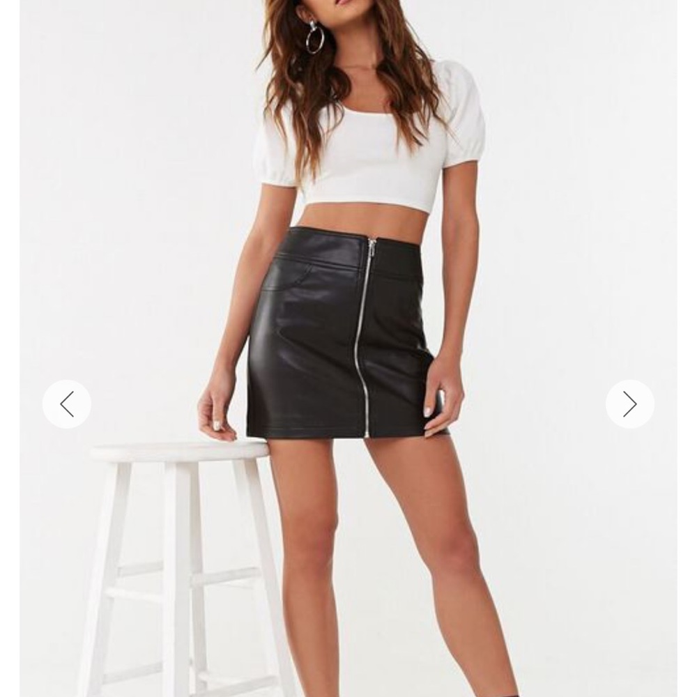 Faux Leather Mini Skirt,NWT🔥